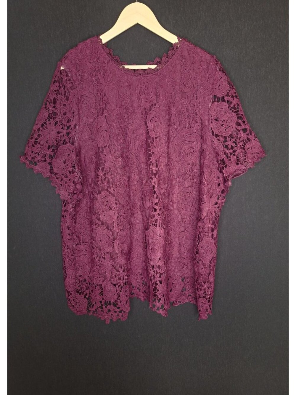 💙 BloomChic Burgundy Lace Crochet Overlay Blouse Size 26 Floral Boho Short Slee